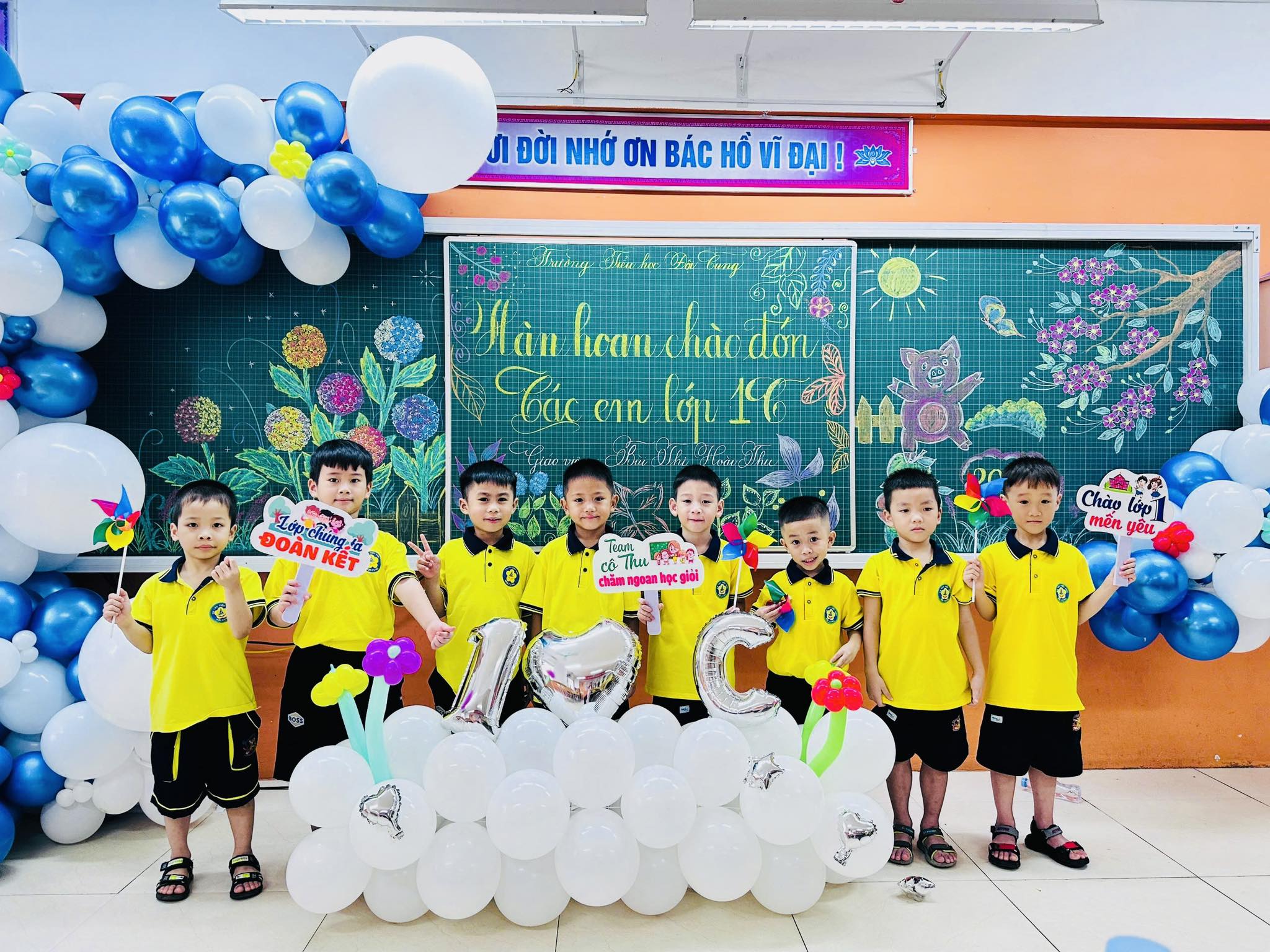 NIỀM VUI NGÀY TỰU TRƯỜNG!