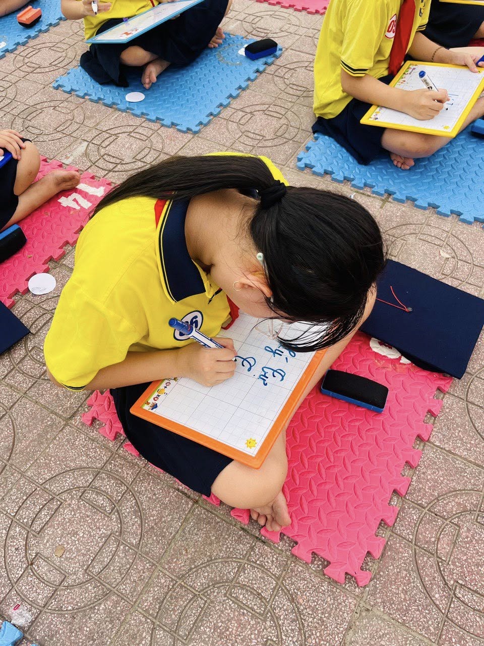 HÀO KHÍ XÔ VIẾT – TỰ HÀO TIẾP BƯỚC