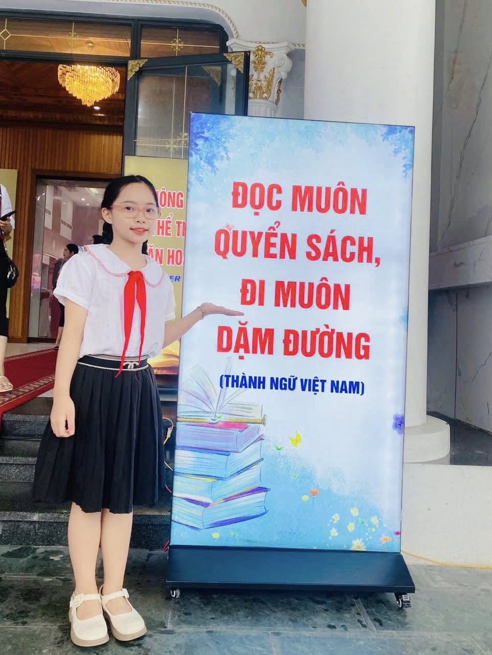 LỄ TRAO GIẢI ĐẠI SỨ VĂN HOÁ ĐỌC TỈNH NGHỆ AN
