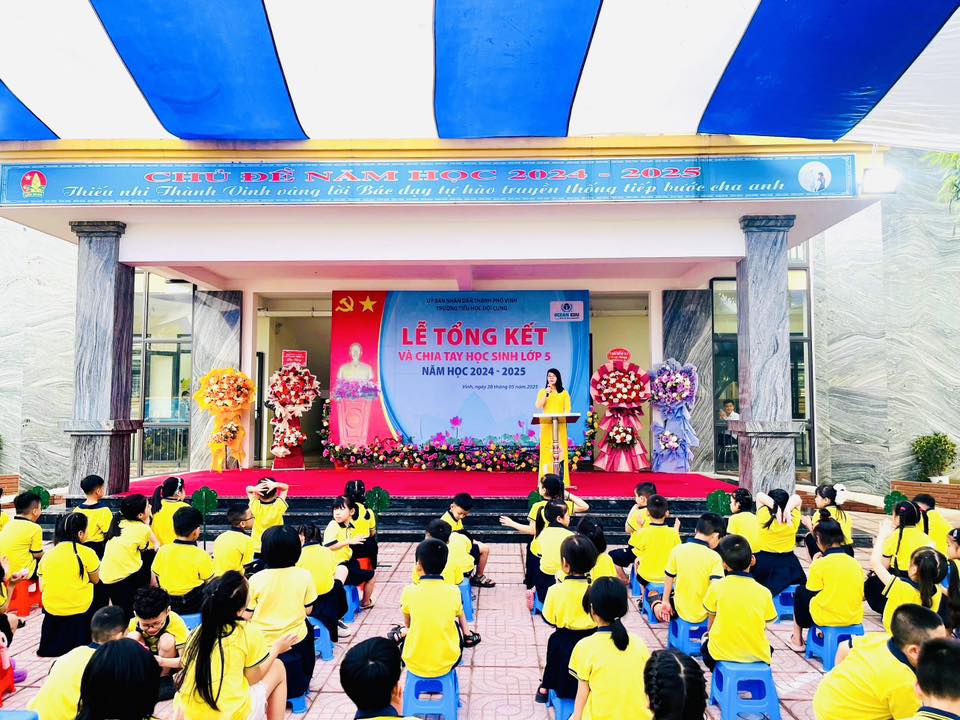 LÊ TỔNG KẾT VÀ CHIA TAY HỌC SINH LỚP 5 NĂM HỌC 2024 - 2025