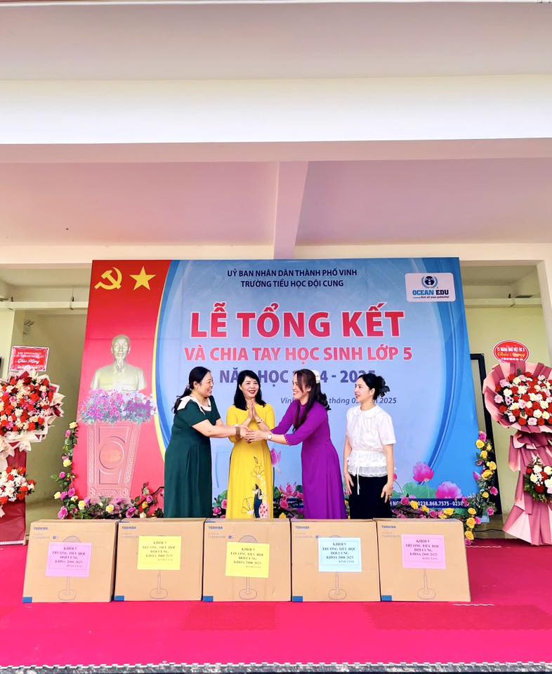 LÊ TỔNG KẾT VÀ CHIA TAY HỌC SINH LỚP 5 NĂM HỌC 2024 - 2025