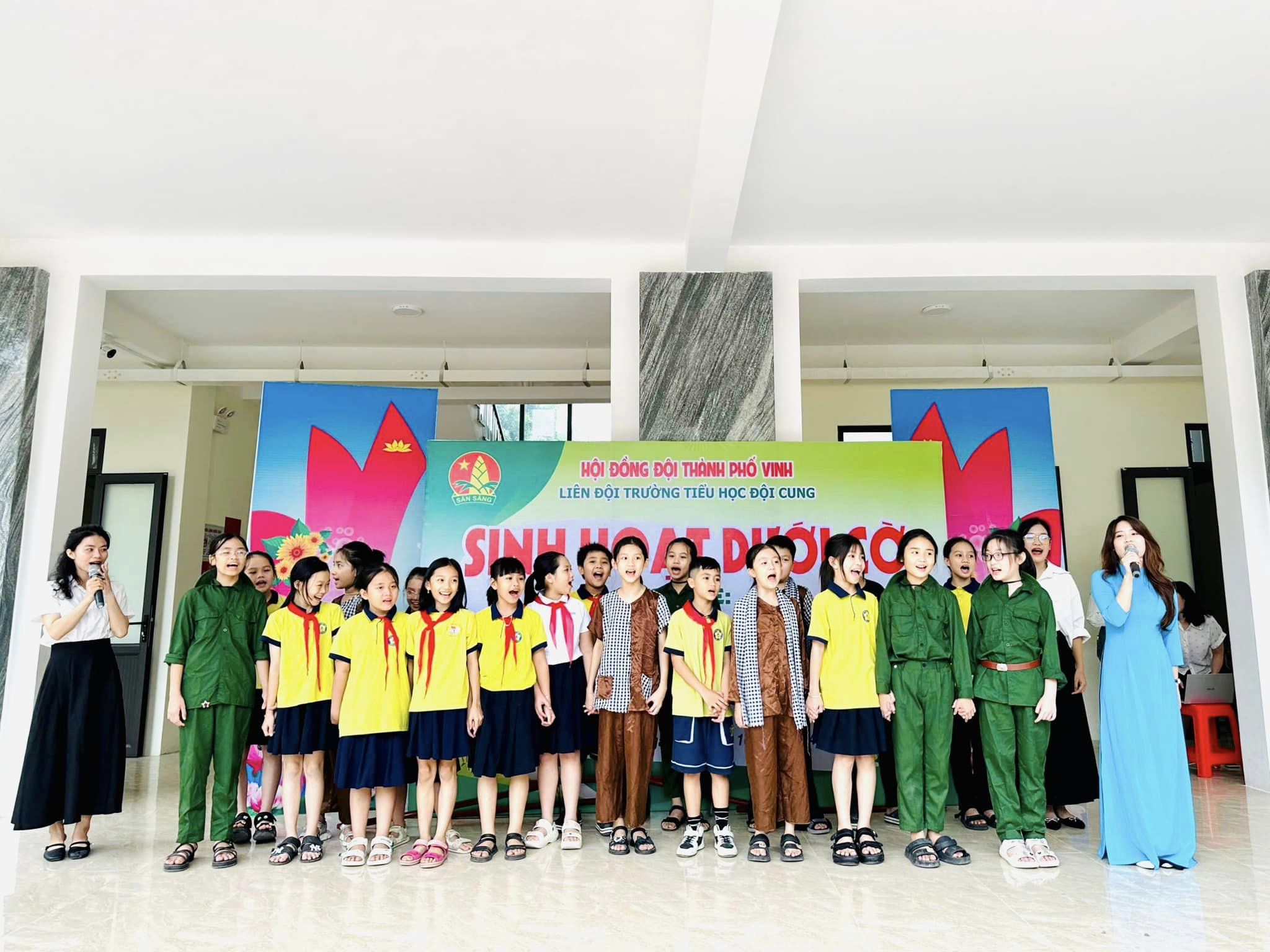 BUỔI SINH HOẠT CHÀO CỜ ĐẦU TUẦN