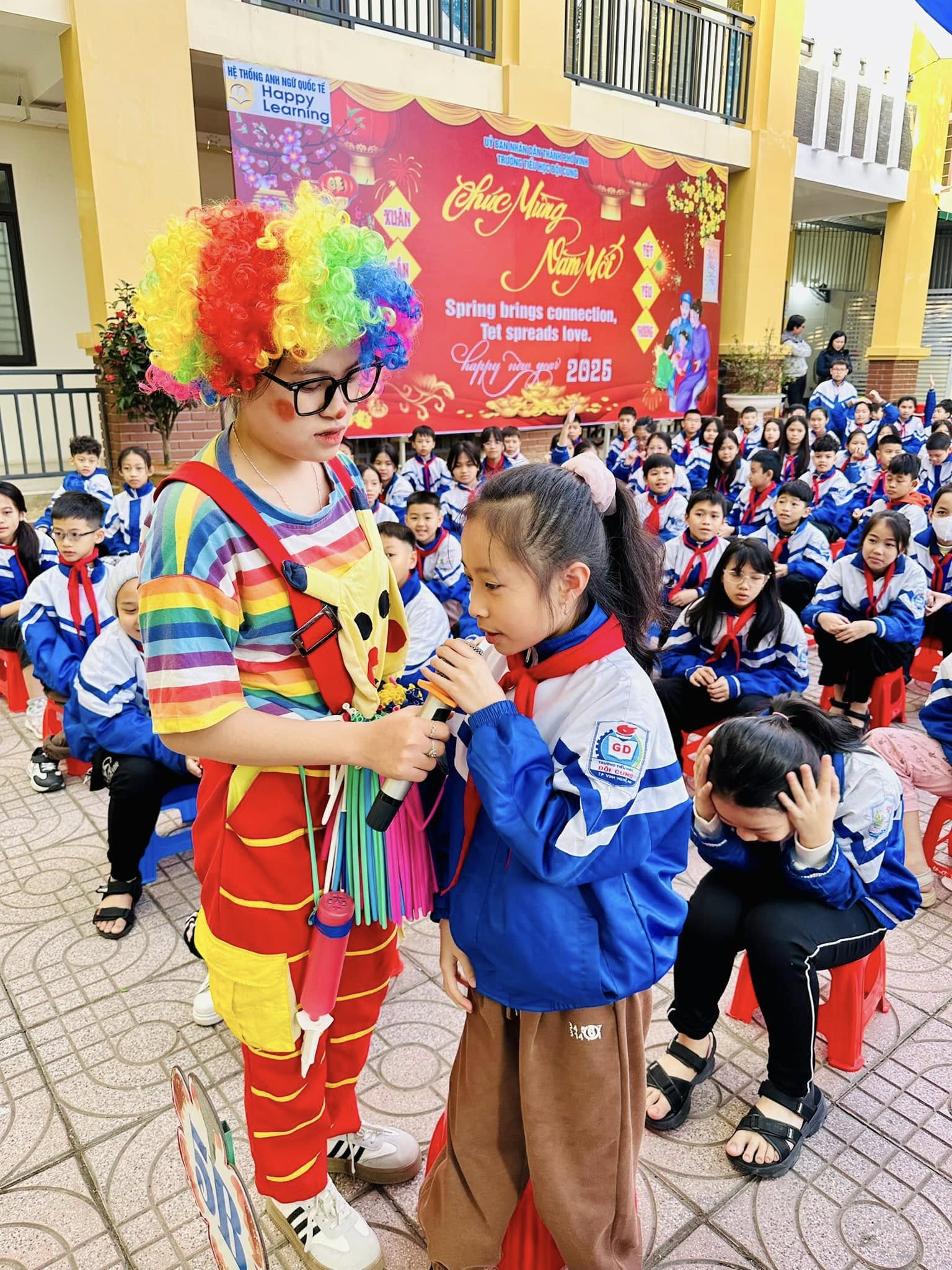 TIẾT SINH HOẠT DƯỚI CỜ KHỞI ĐỘNG MỘT TUẦN MỚI CỦA LIÊN ĐỘI TRƯỜNG TIỂU HỌC ĐỘI CUNG VỚI CHỦ ĐỀ: 