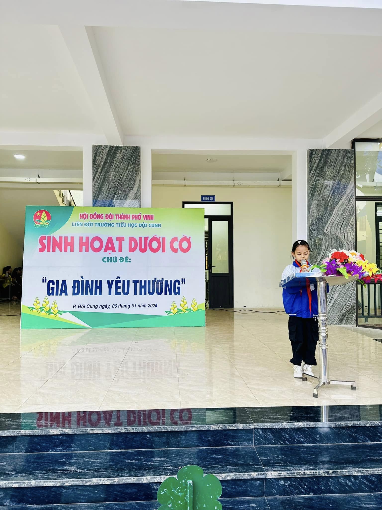 TIẾT SINH HOẠT DƯỚI CỜ KHỞI ĐỘNG MỘT TUẦN MỚI CỦA LIÊN ĐỘI TRƯỜNG TIỂU HỌC ĐỘI CUNG VỚI CHỦ ĐỀ: 