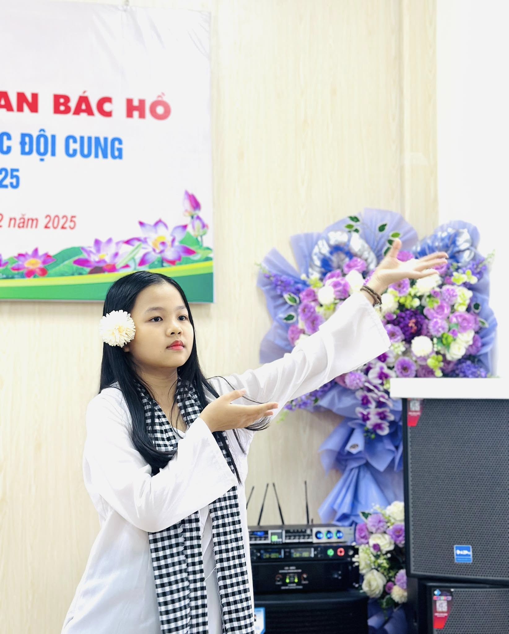 ĐẠI HỘI CHÁU NGOAN BÁC HỒ LIÊN ĐỘI TRƯỜNG TIỂU HỌC ĐỘI CUNG NĂM HỌC 2024 - 2025