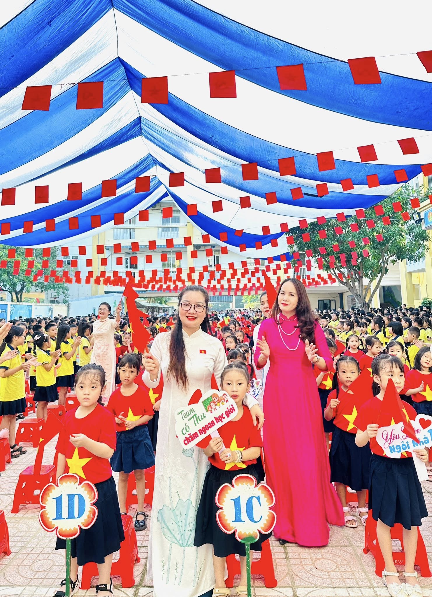 LỄ KHAI GIẢNG NĂM HỌC 2025–2026 & VÀ THAM GIA LỄ KỶ NIỆM 80 NĂM NGÀY THÀNH LẬP BỘ QUỐC GIA GIÁO DỤC (TIỀN THÂN CỦA BỘ GD& ĐT) TẠI TRƯỜNG TH ĐỘI CUNG