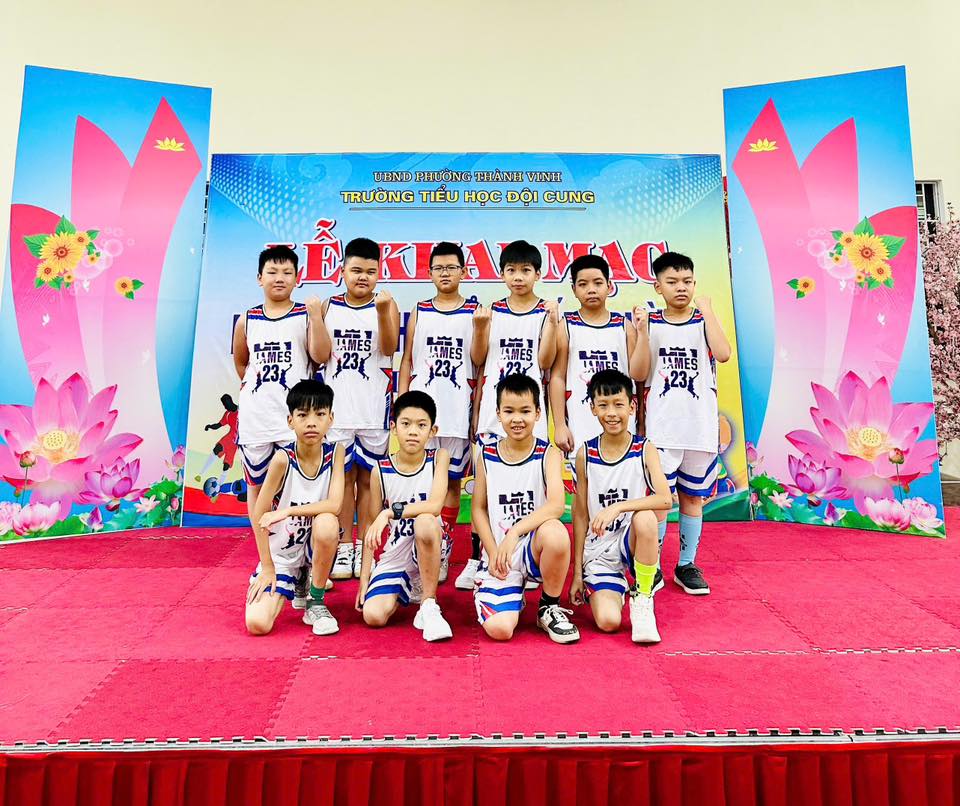 TRƯỜNG TIỂU HỌC ĐỘI CUNG TỔ CHỨC LỄ KHAI MẠC HỘI KHỎE PHÙ ĐỔNG CẤP TRƯỜNG NĂM HỌC 2025 – 2026