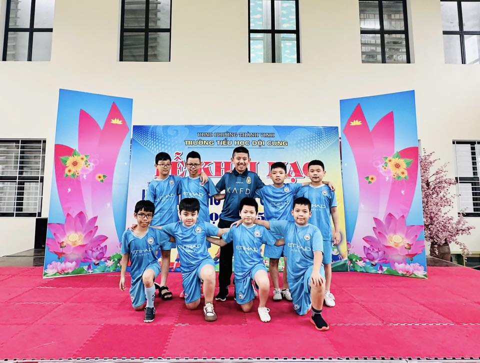 TRƯỜNG TIỂU HỌC ĐỘI CUNG TỔ CHỨC LỄ KHAI MẠC HỘI KHỎE PHÙ ĐỔNG CẤP TRƯỜNG NĂM HỌC 2025 – 2026