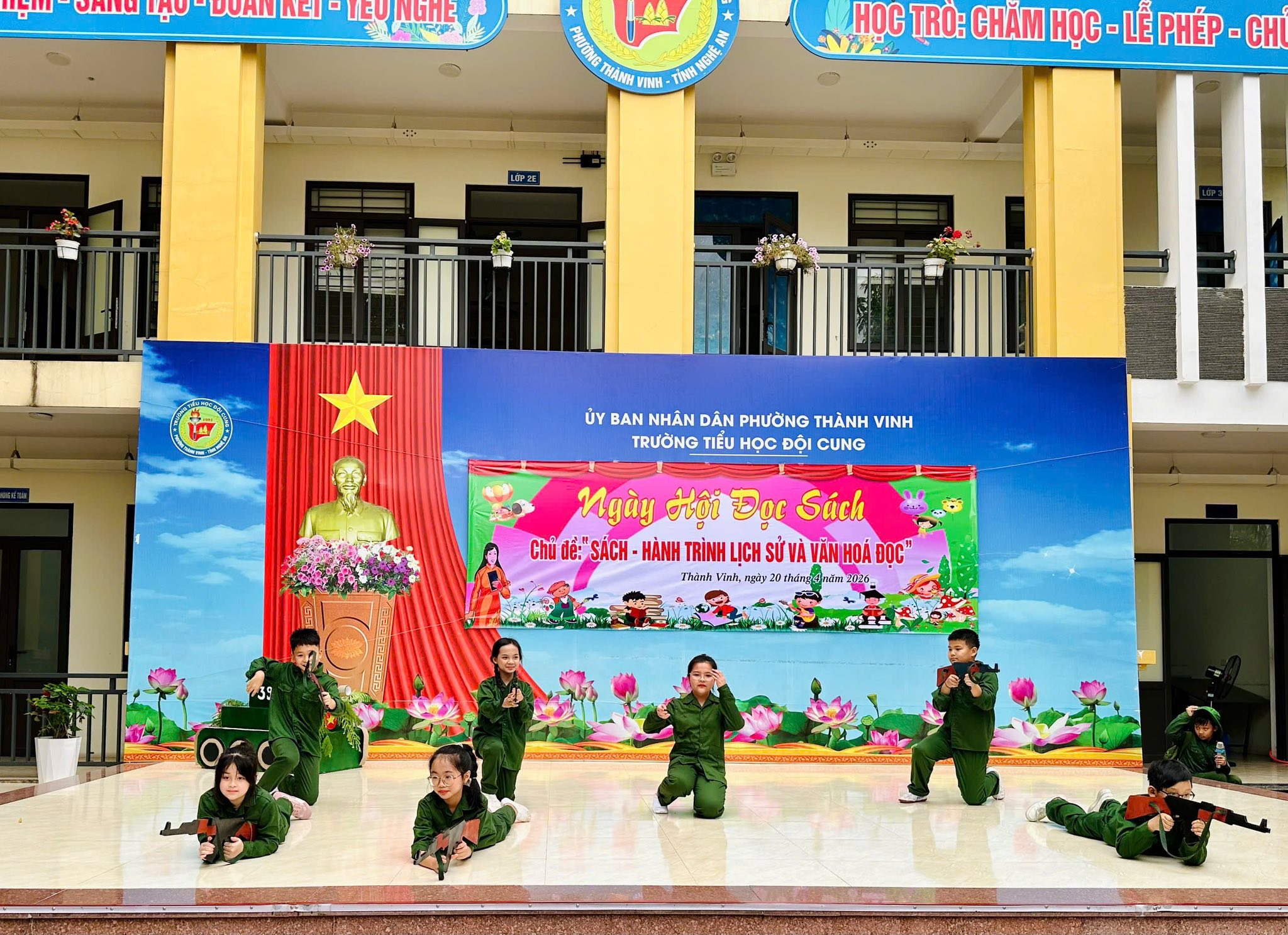 NGÀY HỘI ĐỌC SÁCH – “SÁCH: HÀNH TRÌNH LỊCH SỬ VÀ VĂN HOÁ ĐỌC”