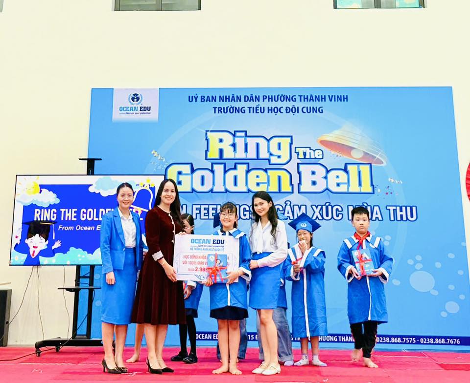 CÂU LẠC BỘ TIẾNG ANH THÁNG 10