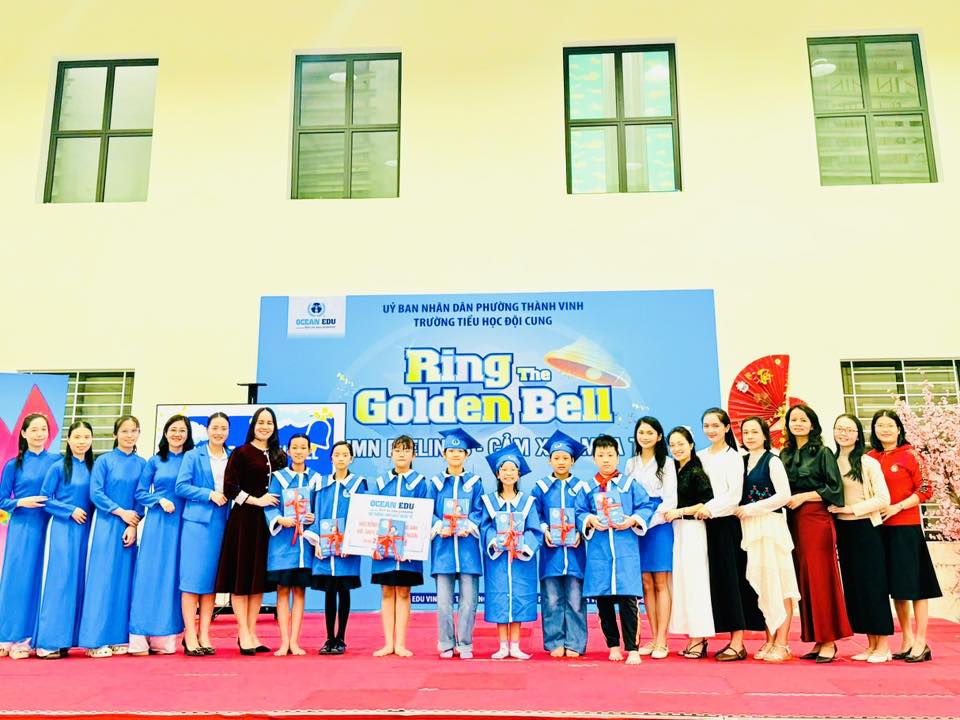 CÂU LẠC BỘ TIẾNG ANH THÁNG 10