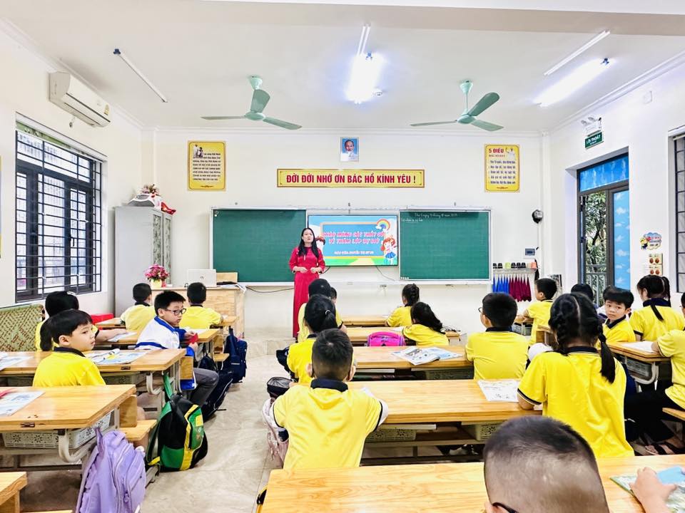 HỘI THI GIÁO VIÊN DẠY GIỎI CẤP TRƯỜNG NĂM HỌC 2025–2026 – THÀNH CÔNG TỐT ĐẸP!