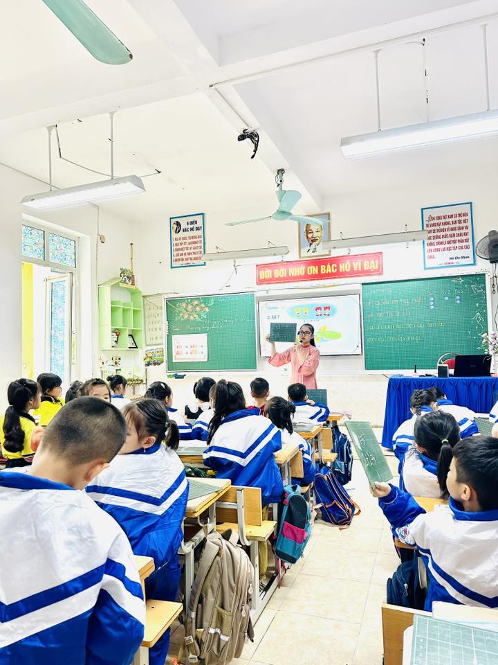 HỘI THI GIÁO VIÊN DẠY GIỎI CẤP TRƯỜNG NĂM HỌC 2025–2026 – THÀNH CÔNG TỐT ĐẸP!