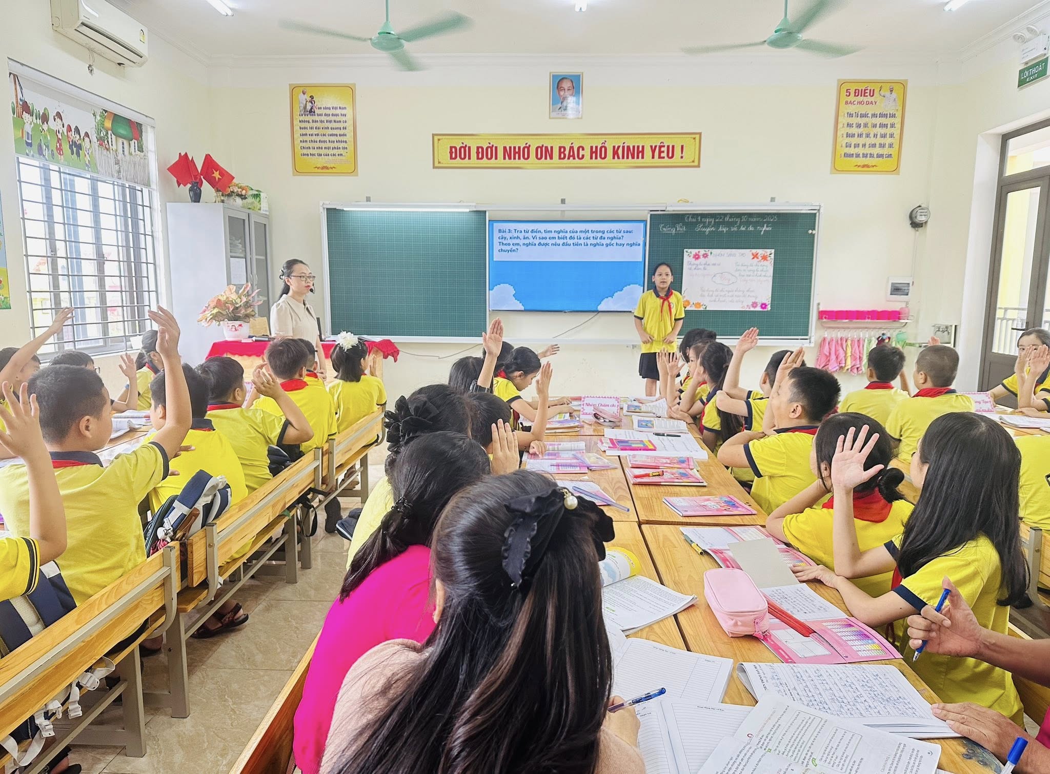 SINH HOẠT CHUYÊN MÔN THÁNG 10