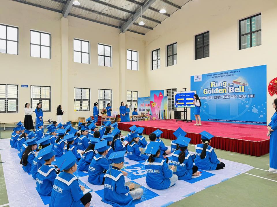 CÂU LẠC BỘ TIẾNG ANH THÁNG 10