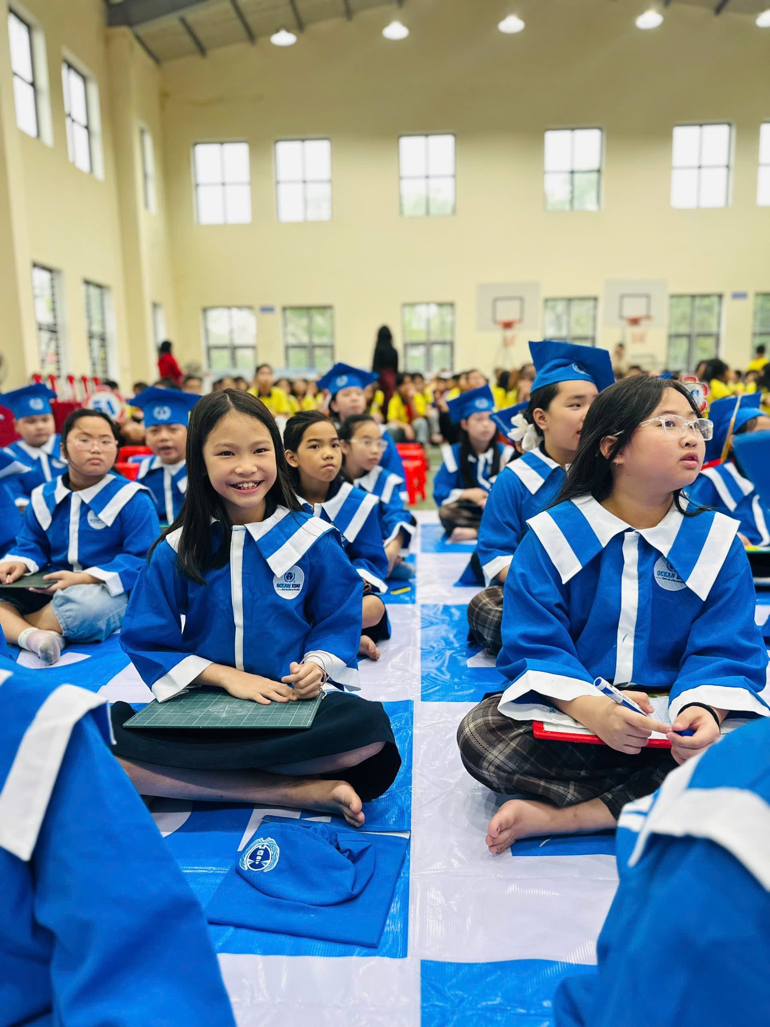 CÂU LẠC BỘ TIẾNG ANH THÁNG 10