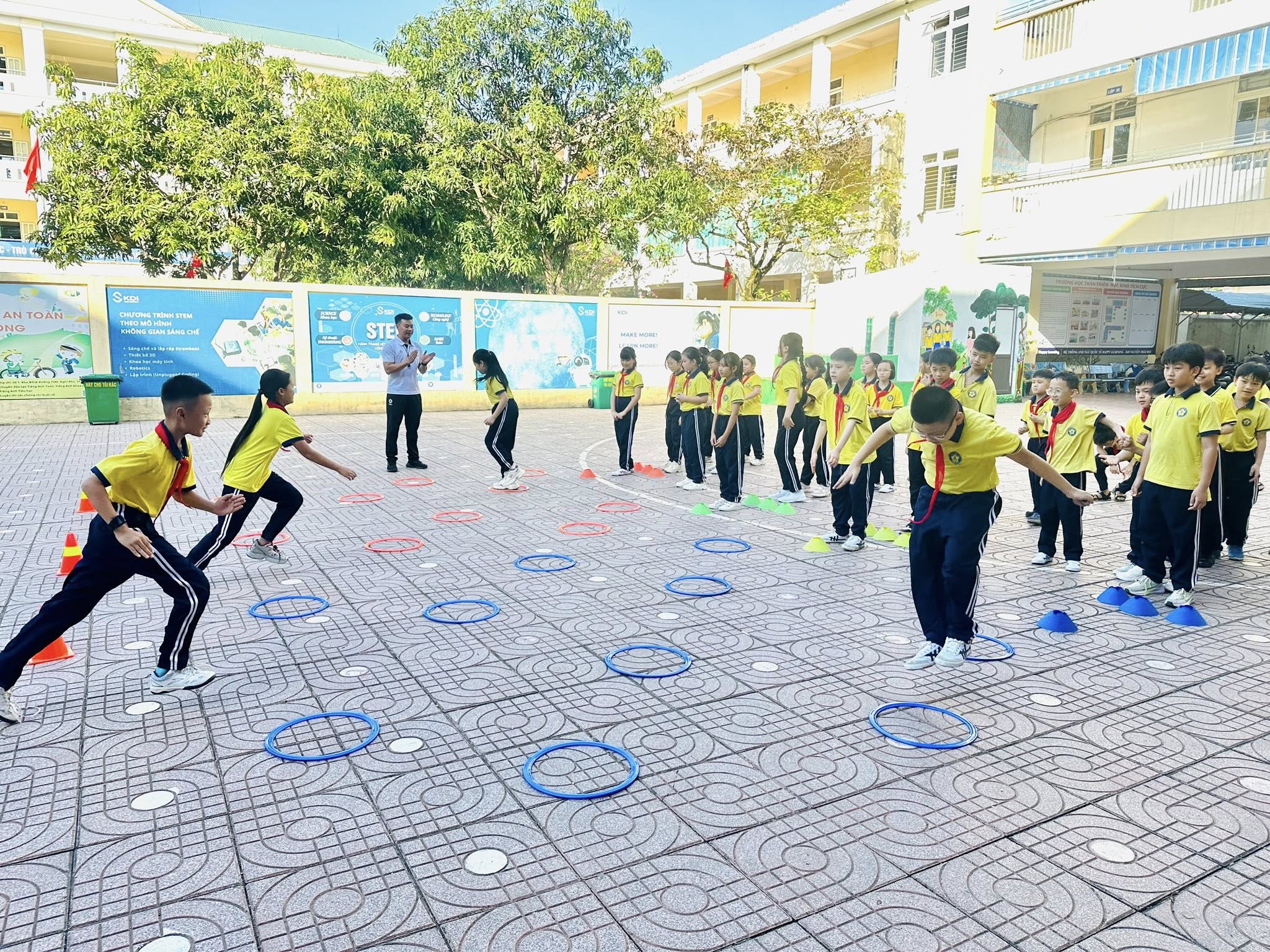 ĐỔI MỚI ĐỂ LAN TỎA CẢM HỨNG DẠY VÀ HỌC