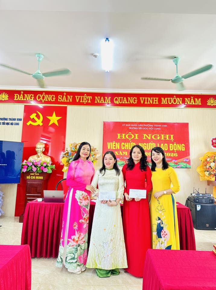 CHÚC MỪNG THÀNH CÔNG HỘI NGHỊ VIÊN CHỨC, NGƯỜI LAO ĐỘNG NĂM HỌC 2025–2026