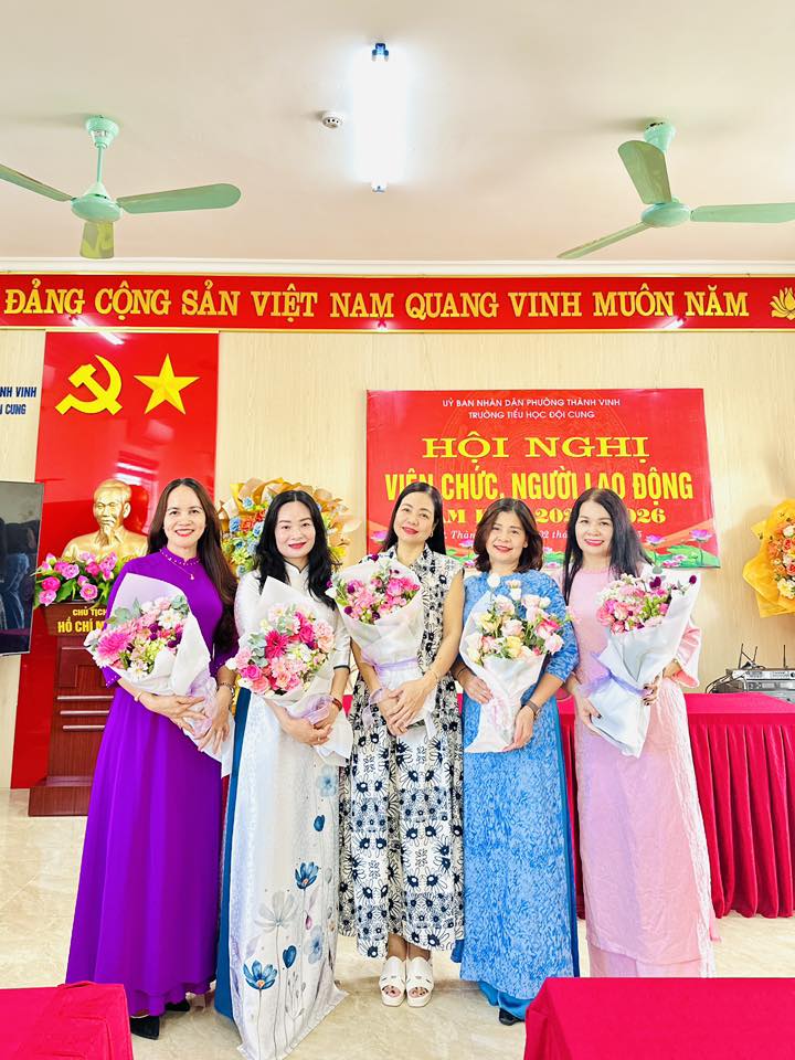 CHÚC MỪNG THÀNH CÔNG HỘI NGHỊ VIÊN CHỨC, NGƯỜI LAO ĐỘNG NĂM HỌC 2025–2026