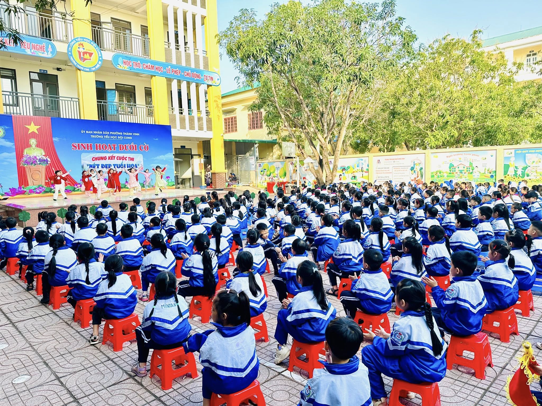 TIẾT SINH HOẠT DƯỚI CỜ ĐẶC BIỆT