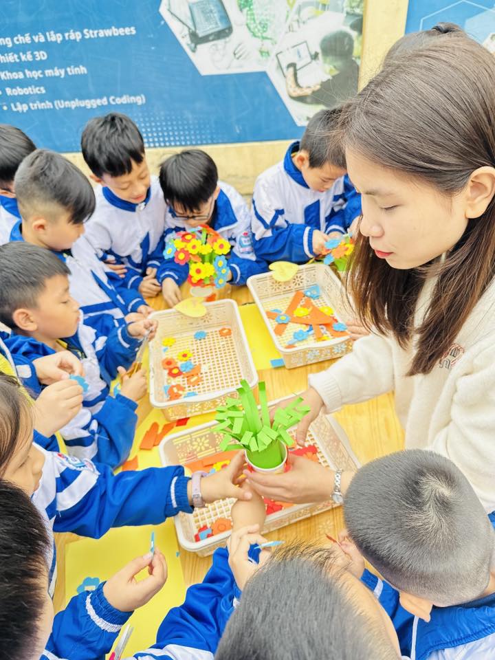 NGÀY HỘI STEM VỚI CHỦ ĐỂ “ CÔNG DÂN SỐ- THẾ GIỚI SỐ
